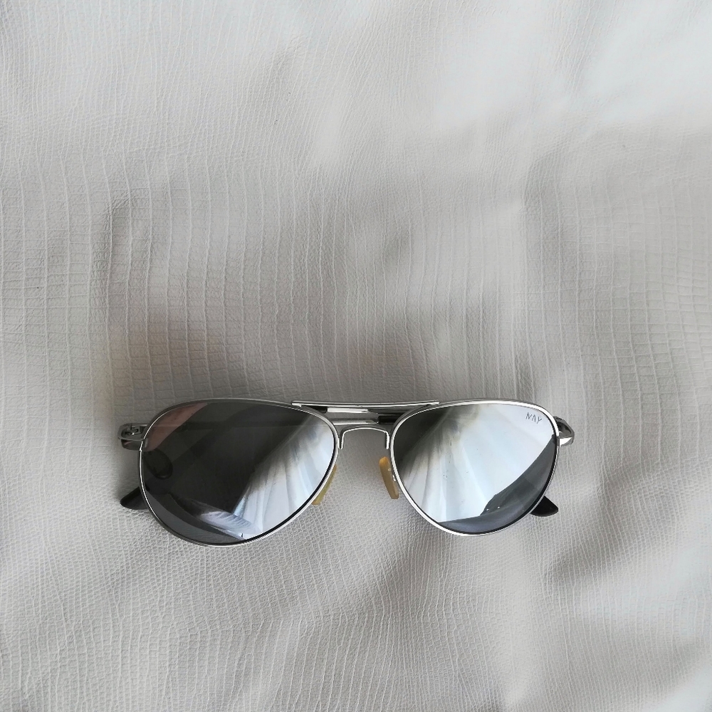 Marc NY Aviator Shades Mirror Finish - Picture 4 of 8